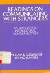 Image of Communicating With Strangers : an approach to intercultural communication (Trawas)